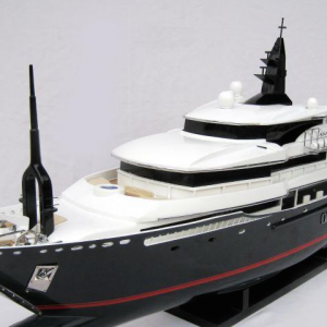 Model Yachts Boats: Combining Luxury and Adventure