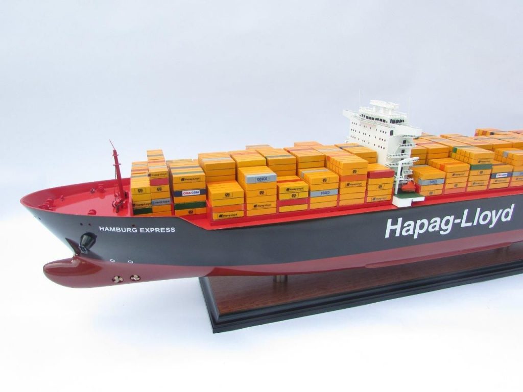 Custom Model Boats Hapag LLoyd Hamburg Express custom-model-boats-hapag-lloyd-hamburg-express