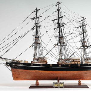 Cutty Sark Model Ship (no sail) - OMH (T123)