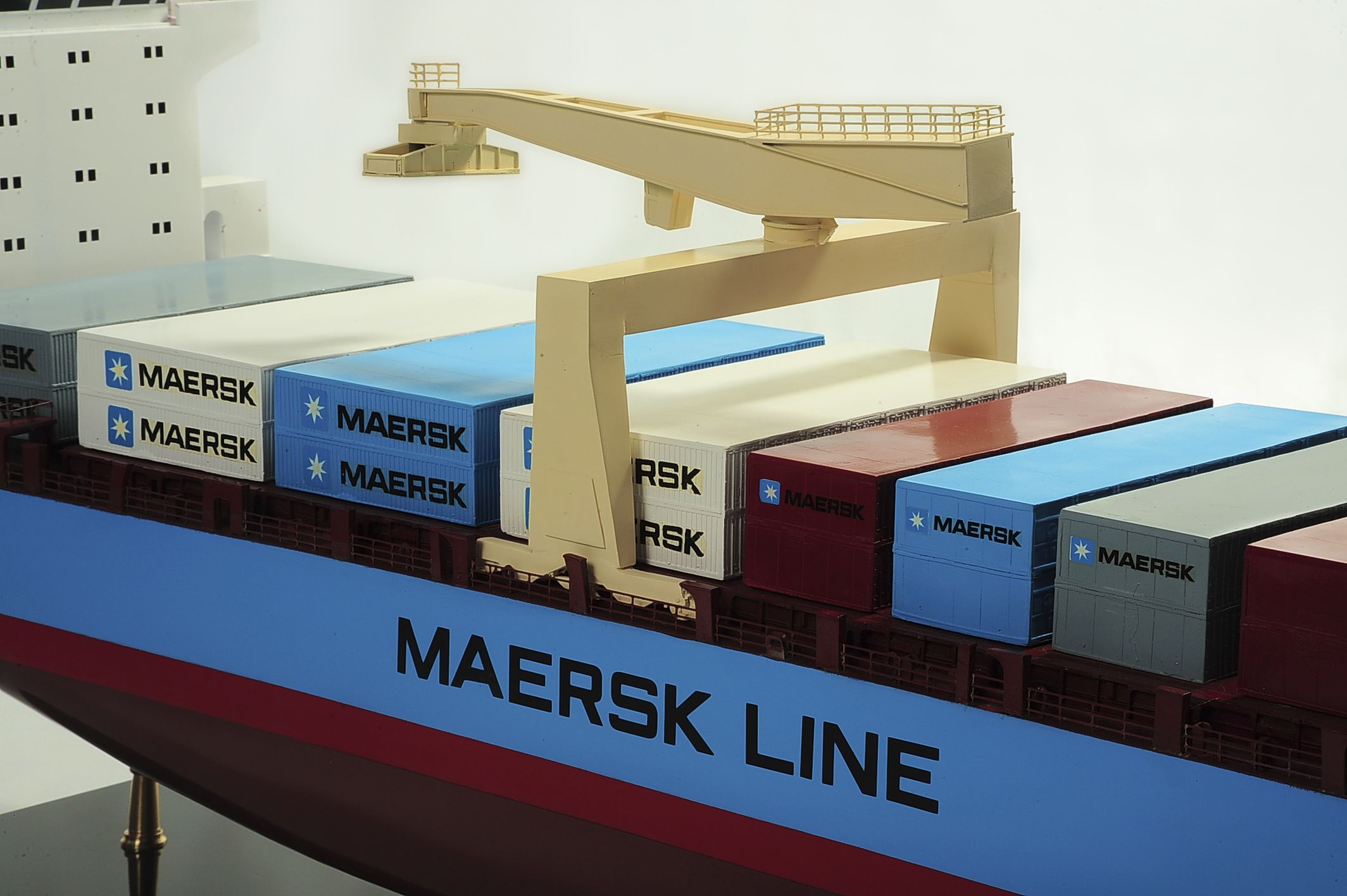 1417-6260-Bulk-Carrier-Model-Ship-Kit