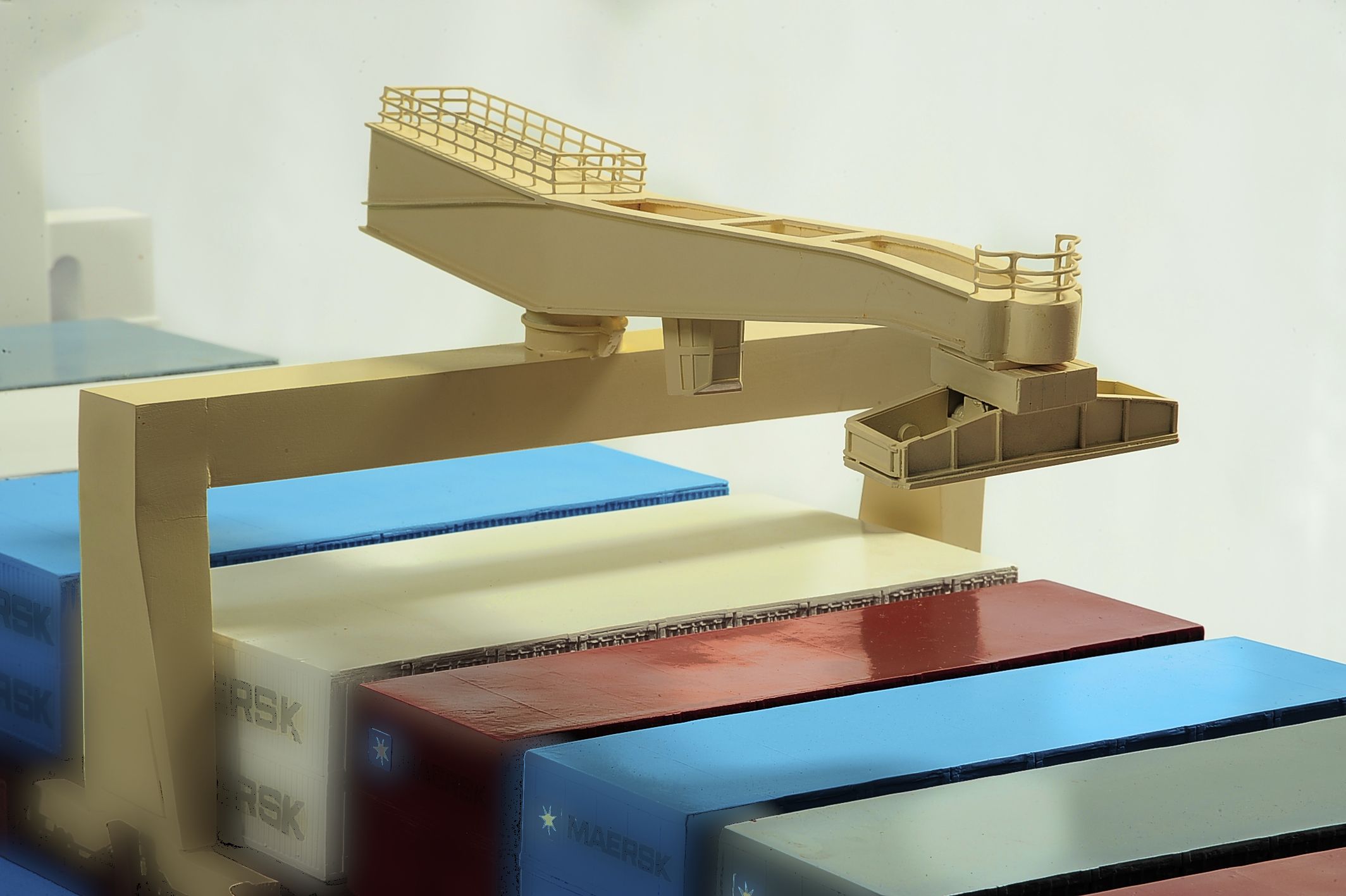 1417-6261-Bulk-Carrier-Model-Ship-Kit
