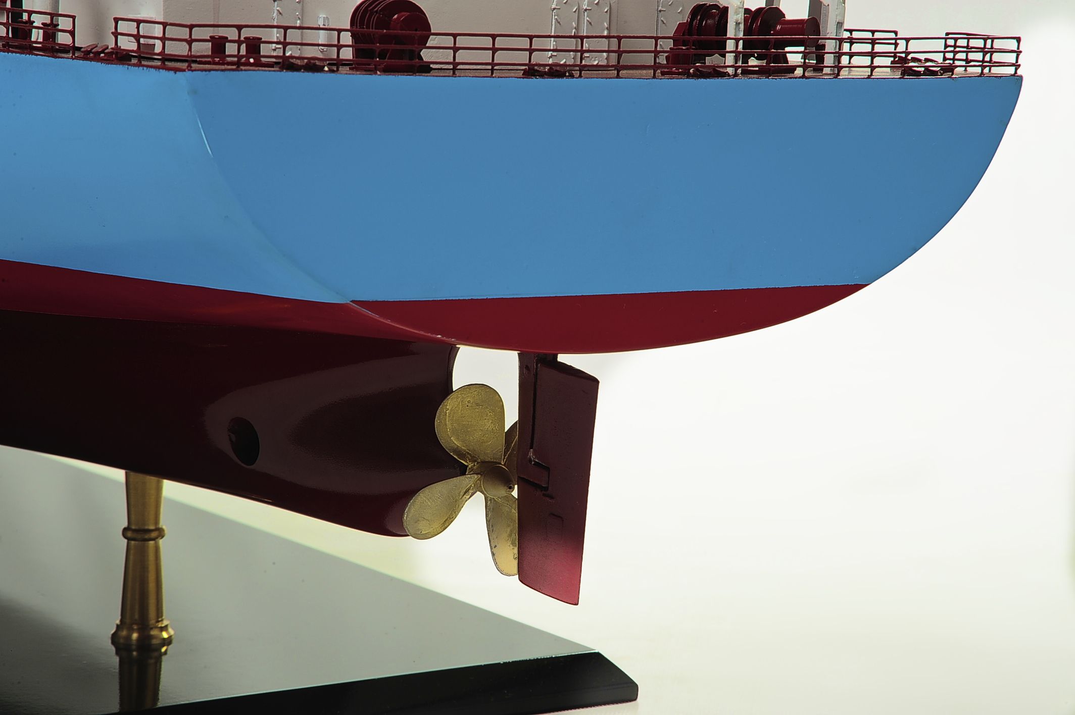 1417-6272-Bulk-Carrier-Model-Ship-Kit