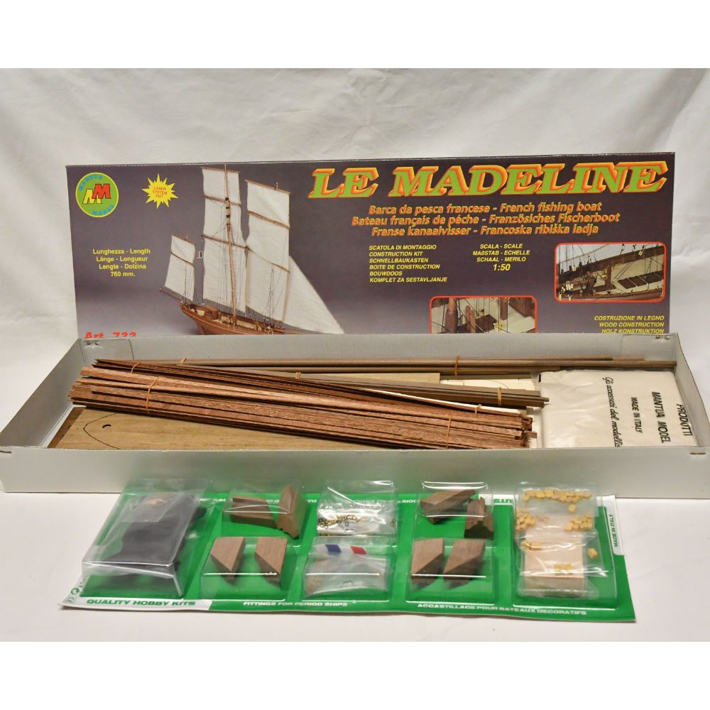 1560-13790-Le-Madeline-French-Fishing-Boat-Kit-Mantua-Models-732