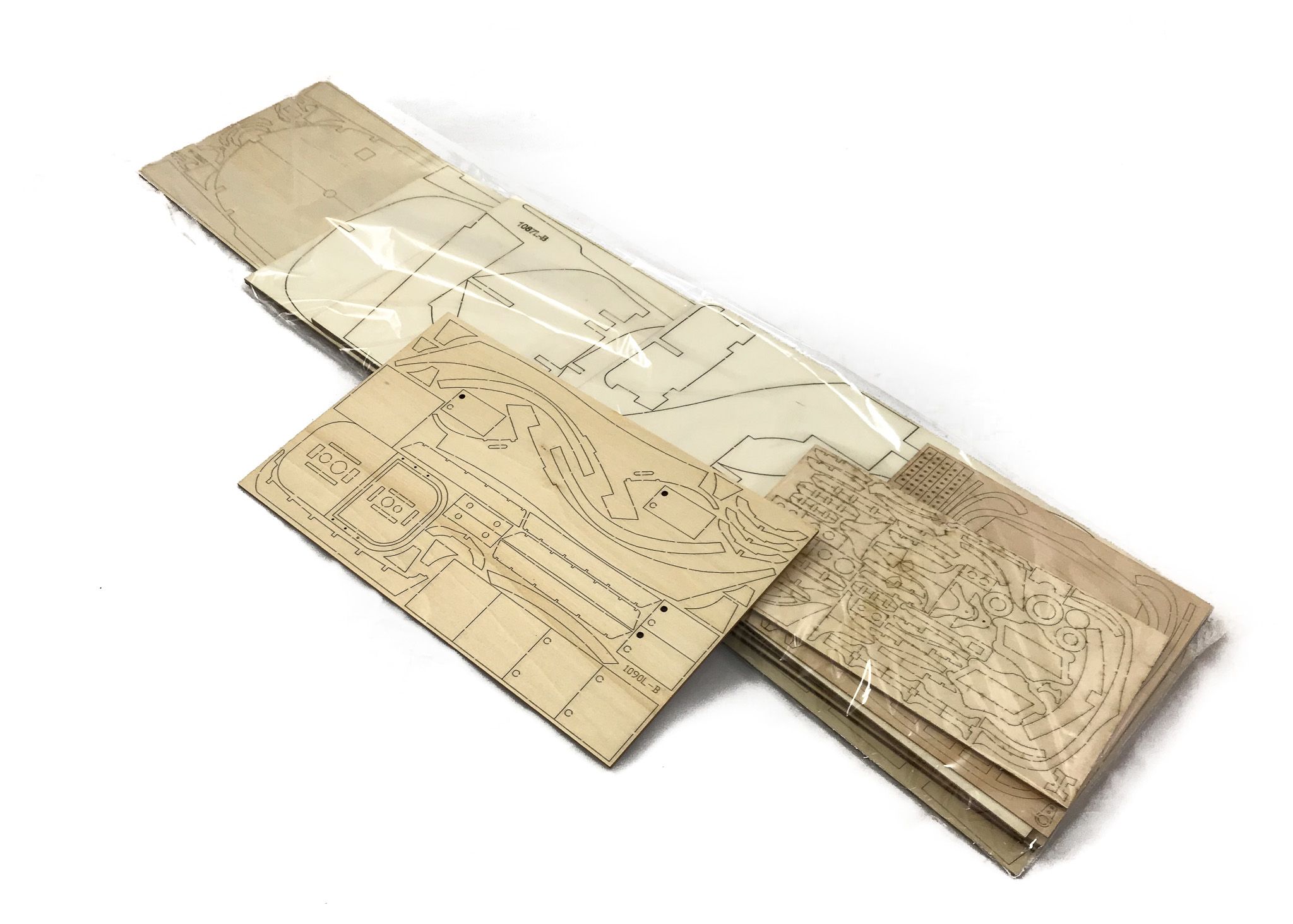 1618-13693-HMS-Bounty-3-Model-Ship-Kit-Billing-Boats-B492C