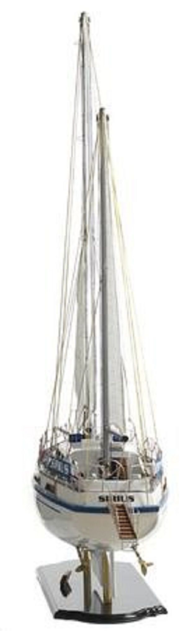 164-6831-Colvic-Victor-40-model-yacht