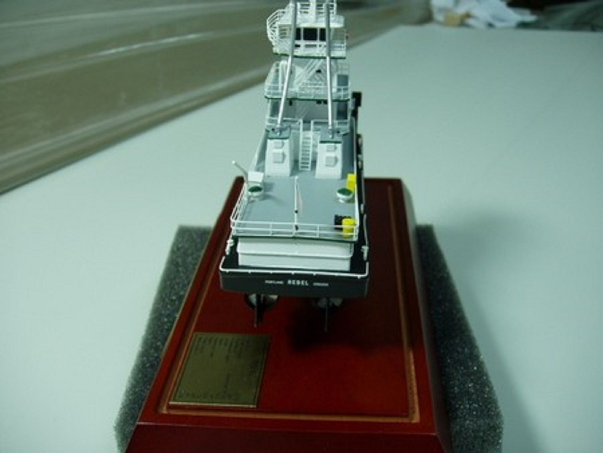 646-7092-Tidewater-Tugboats