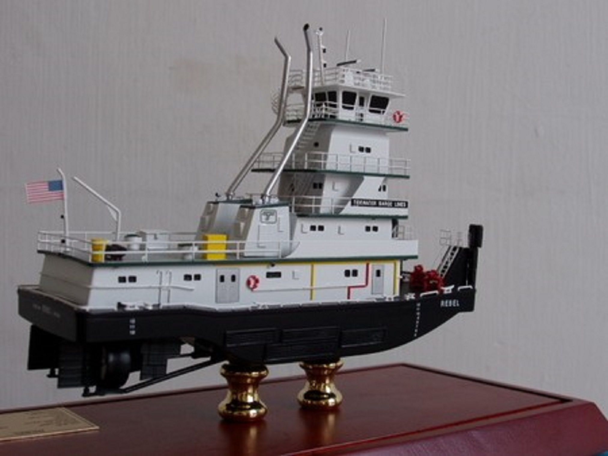 646-7100-Tidewater-Tugboats