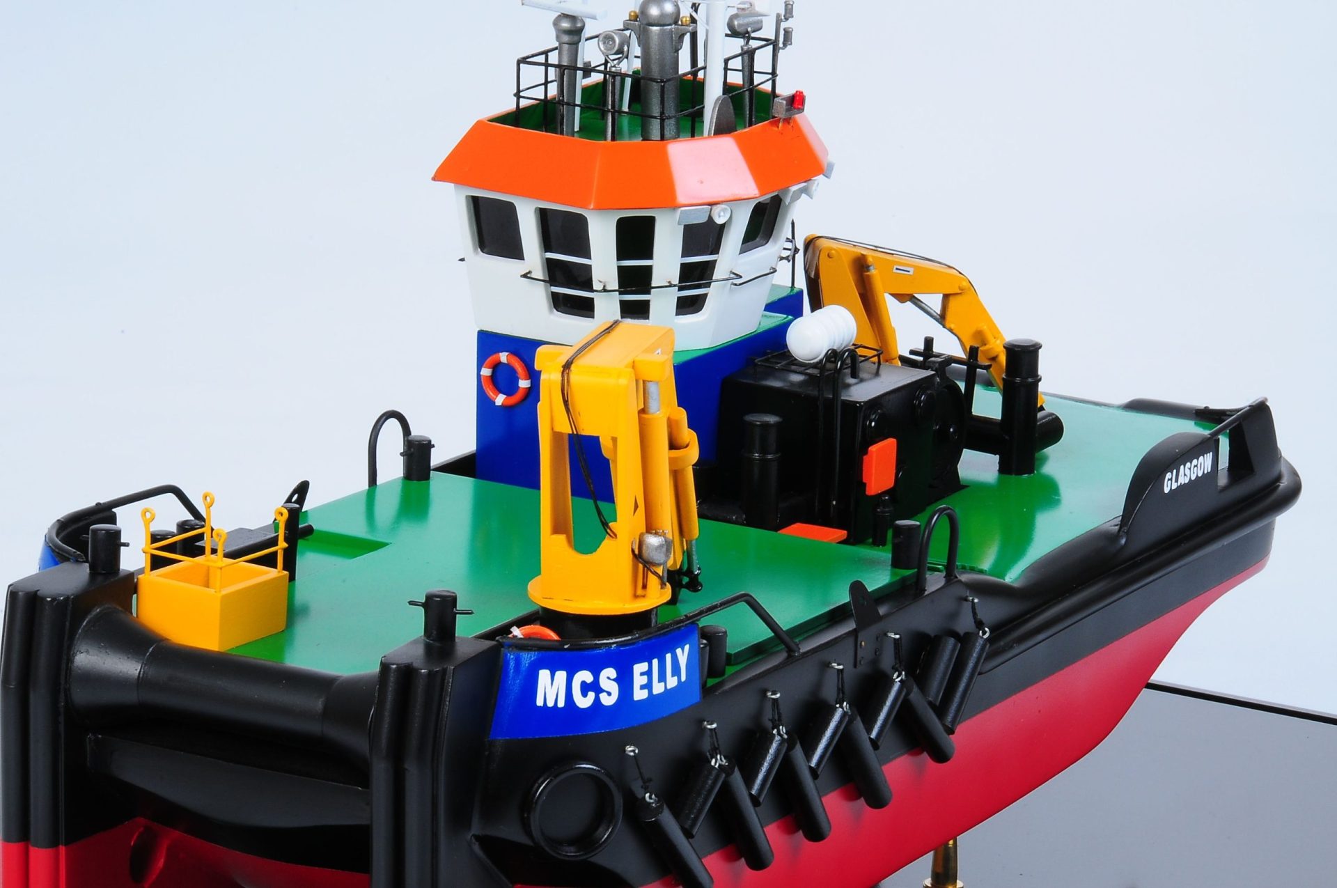 1087-6066-MCS-Elly-scaled