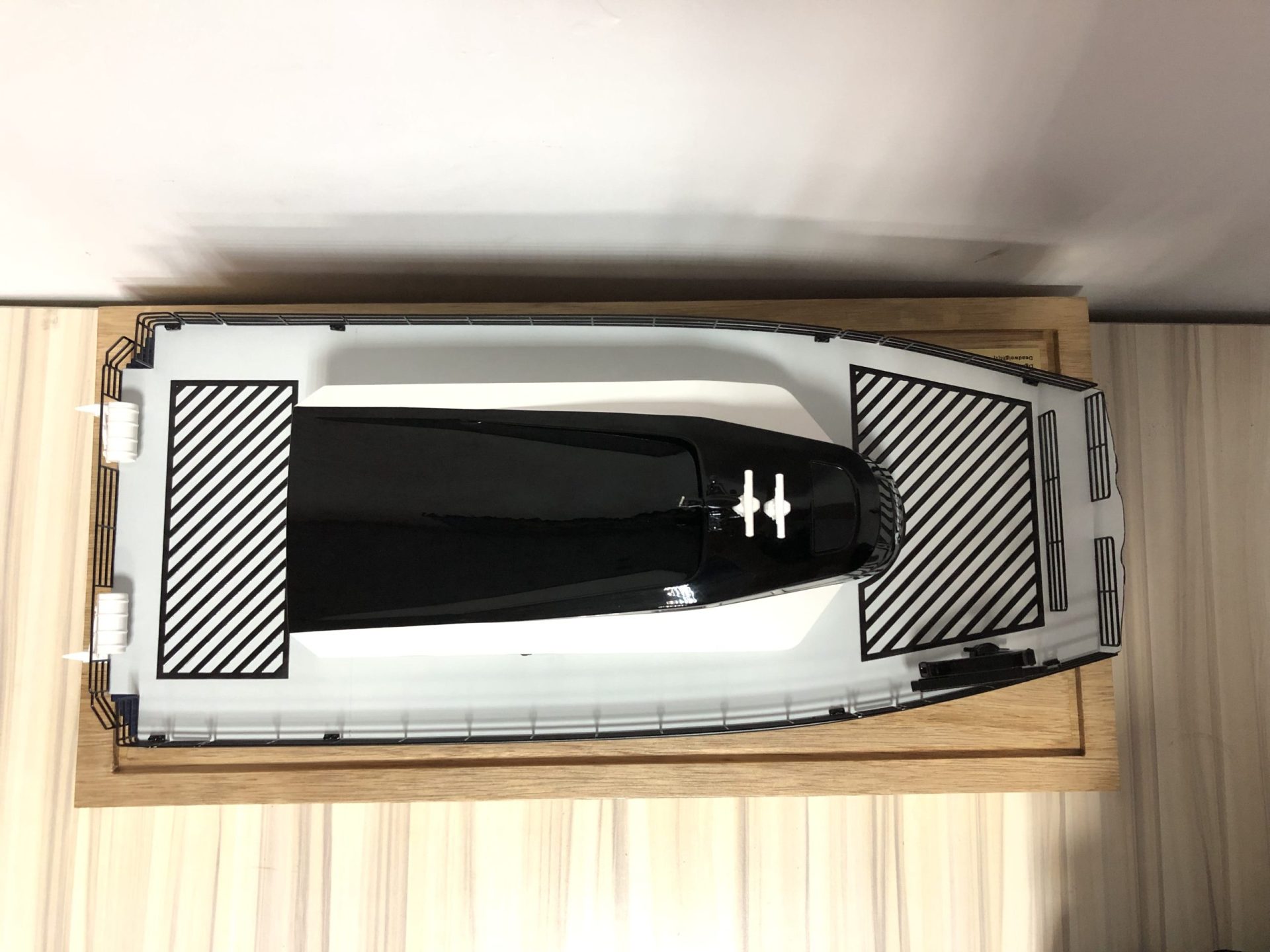 Artemis-EF-24-model-pictures-for-your-website-5-scaled