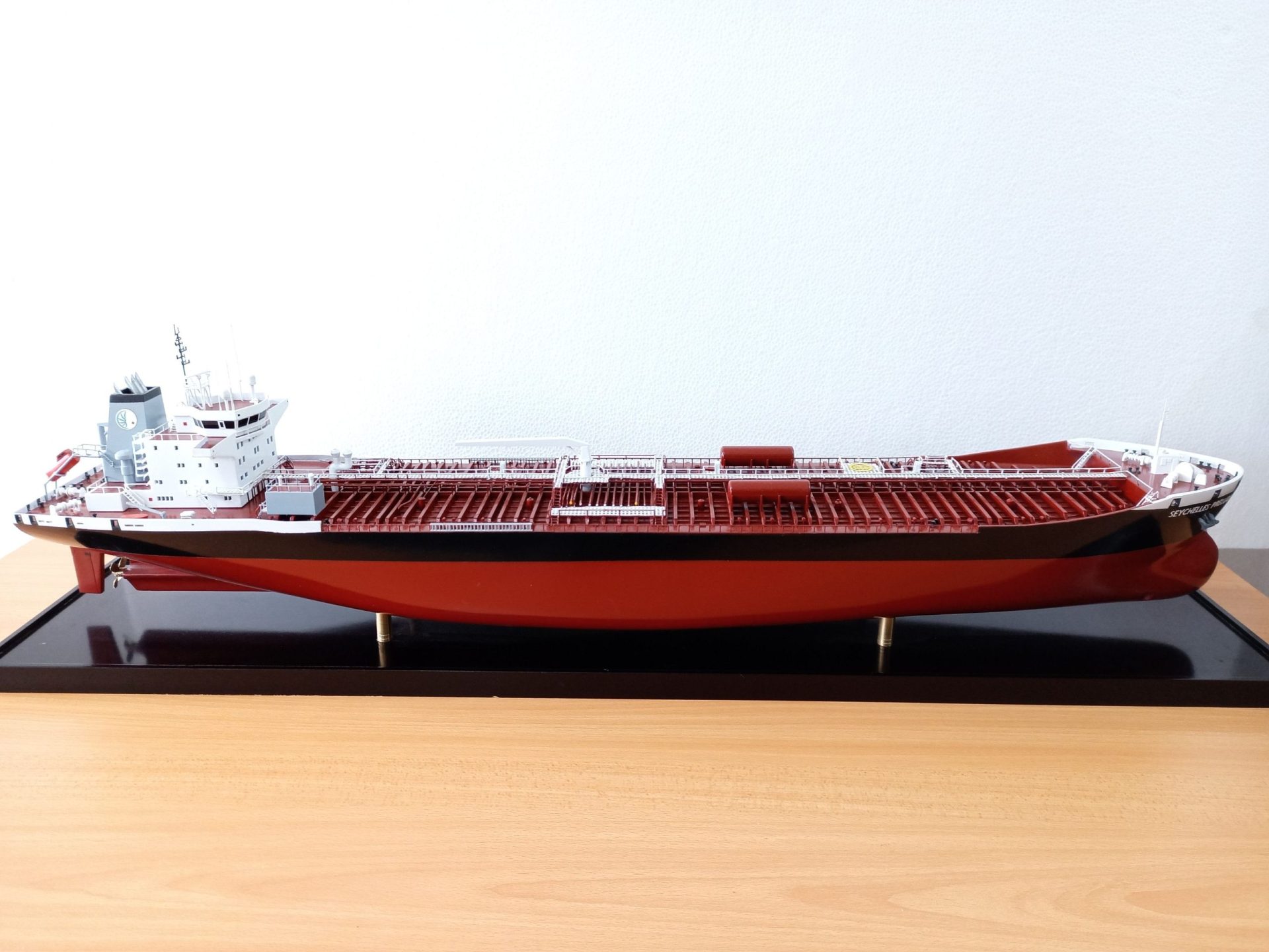 KlFyWP4w-2-scaled